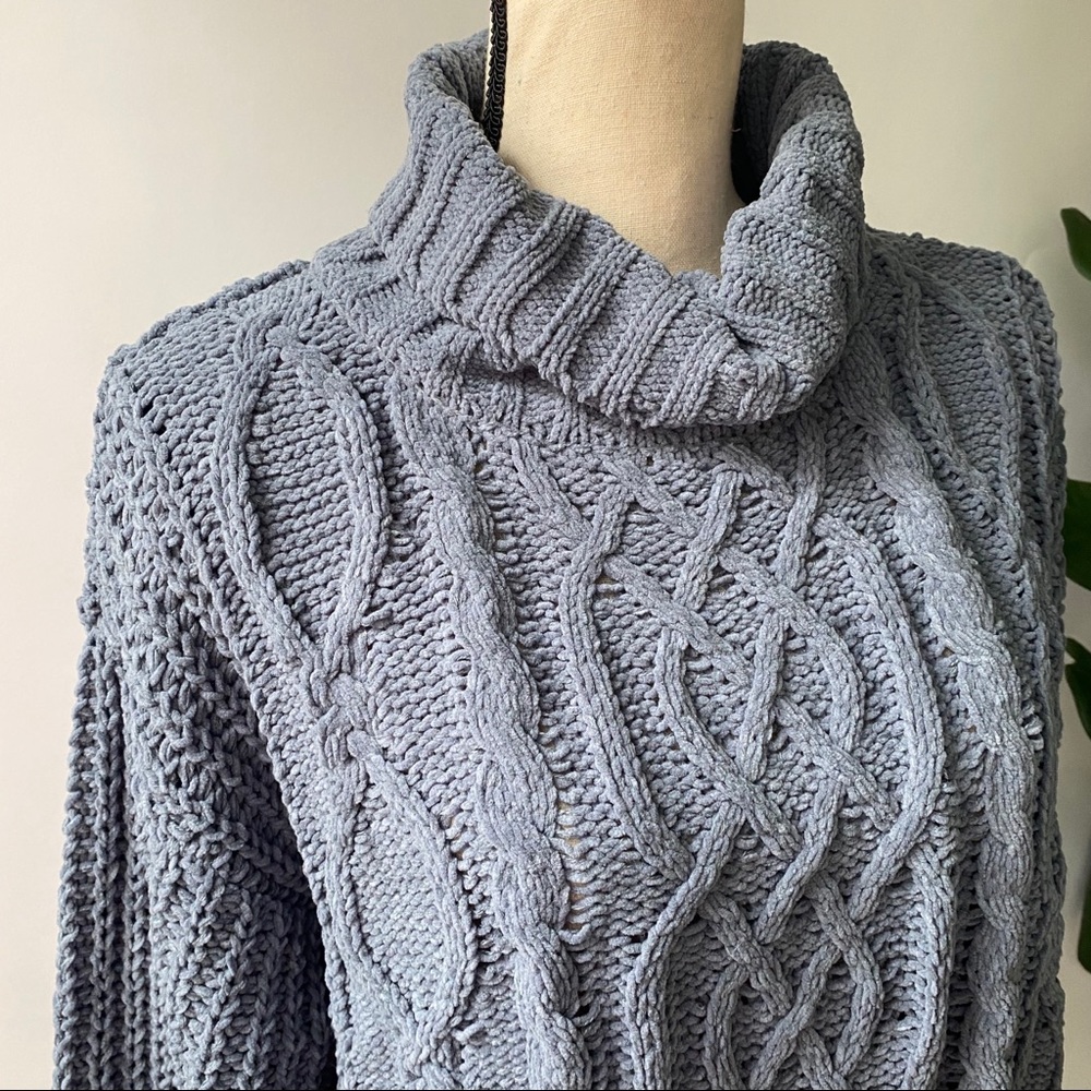 Last Chance! 1 left- Cozy Cable Knit Sweater - Blue Stone - Picture 6 of 7